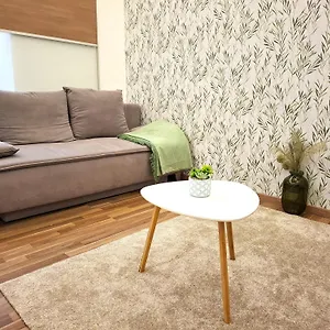 erikas-downtown-home-budapest.inbudapesthotels.com/